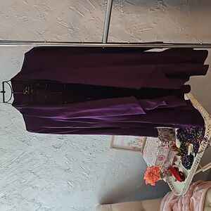 Serena Williams open drape front cardi with ruffle hem. Purple. Size M.